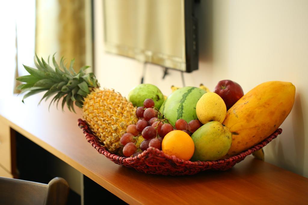 Kdu Hotel Boralesgamuwa Extérieur photo