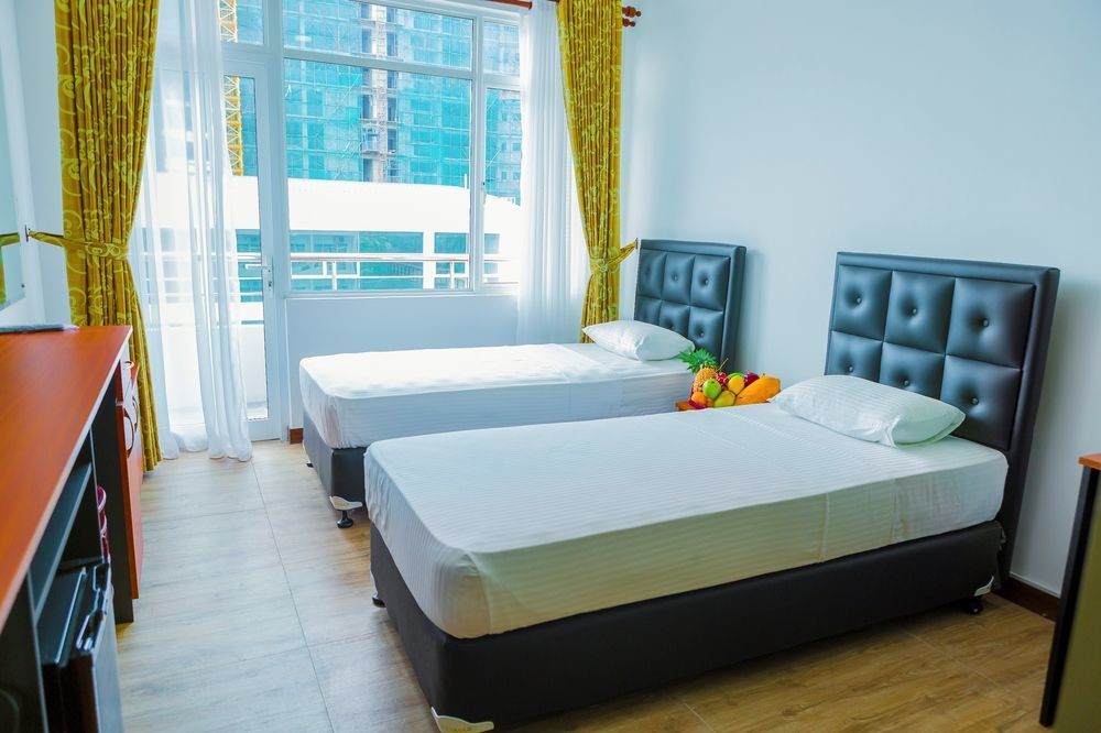 Kdu Hotel Boralesgamuwa Extérieur photo